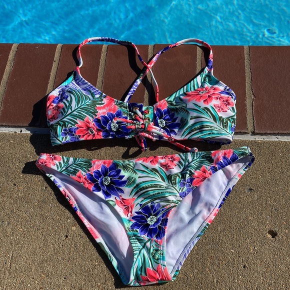 California Sun 2 Piece Bikini Size L - Picture 12 of 12
